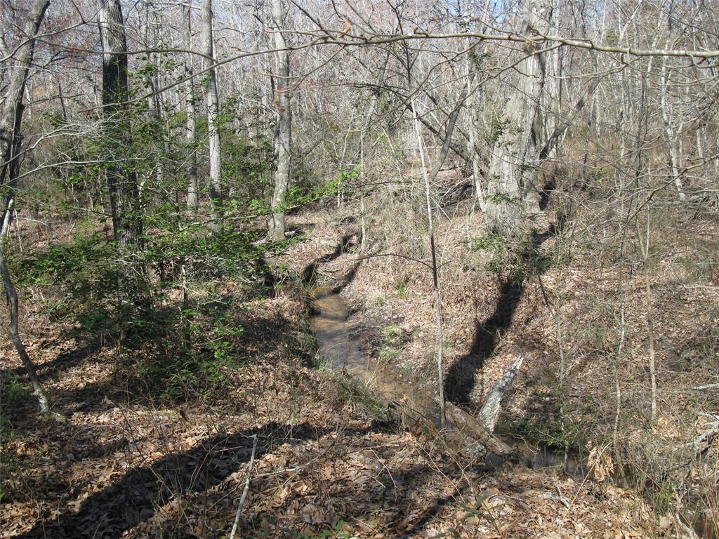 JC HUMPHRIES, SM SMITH & J WALKER - Land