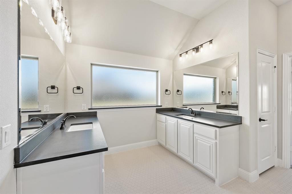 Abe's Landing - Residential