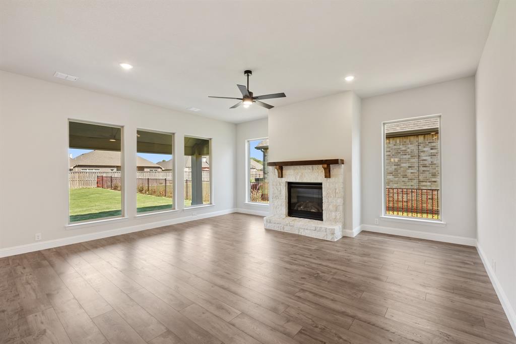 Abe's Landing - Residential