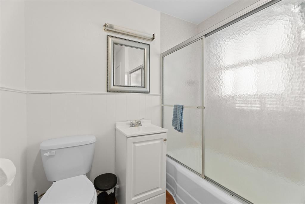 FLORES - Residential