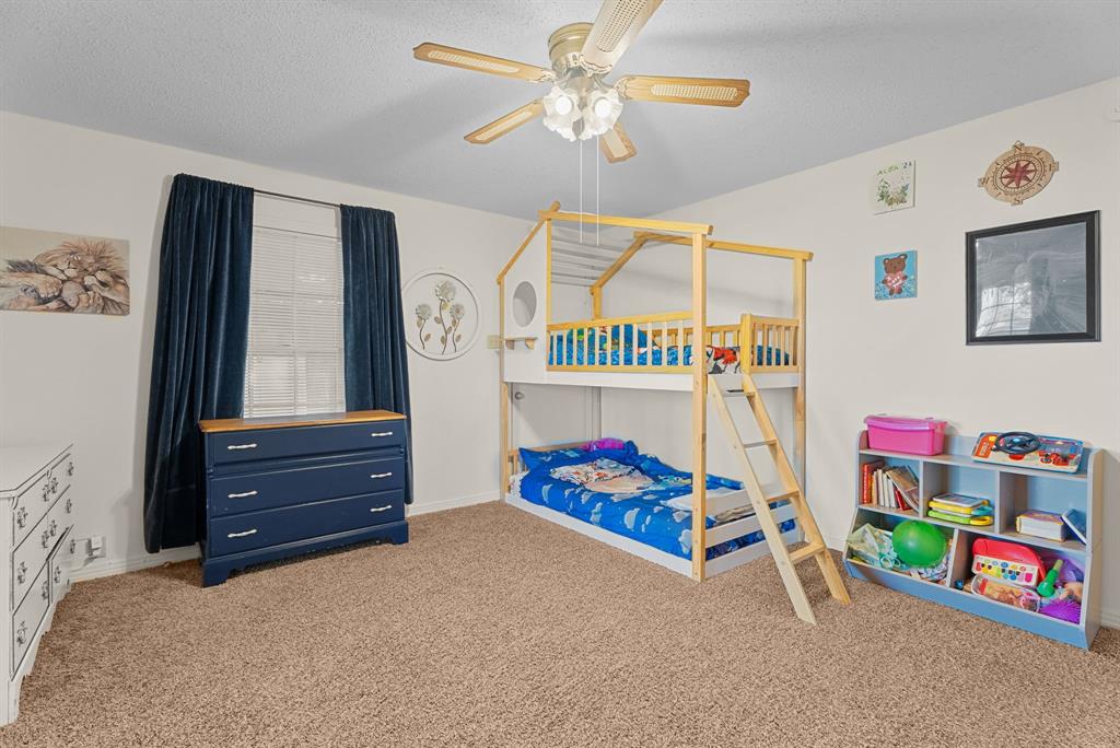 FLORES - Residential