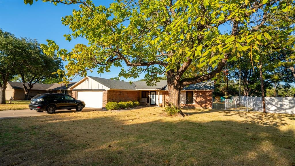 5325 Mission Circle