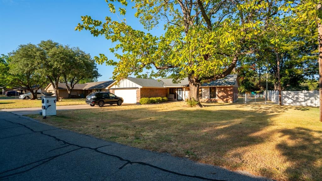 5325 Mission Circle