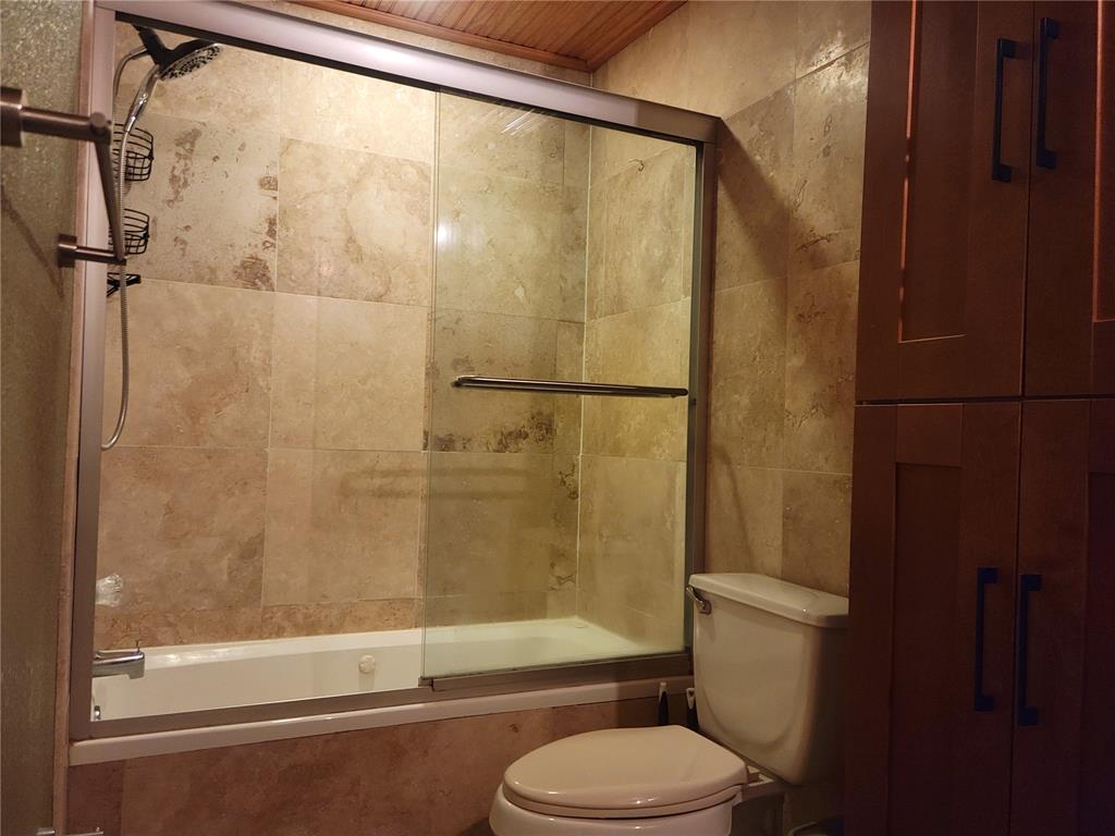 Greenbriar Place Condos - Residential Lease