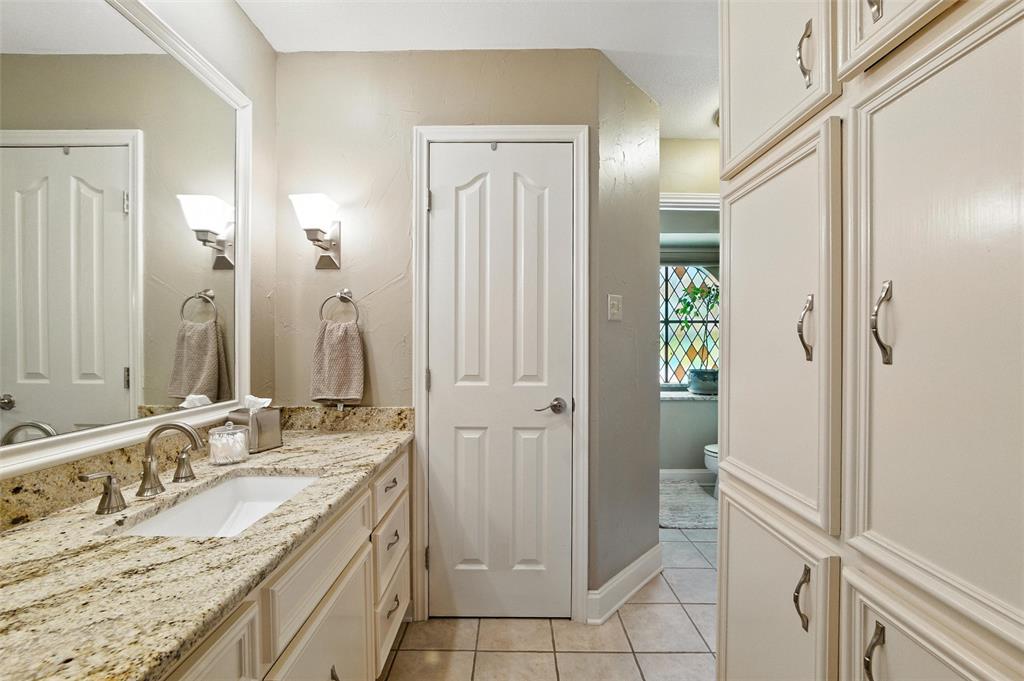 Ridglea Country Club Estate - Residential