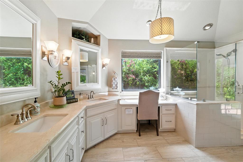 Ridglea Country Club Estate - Residential