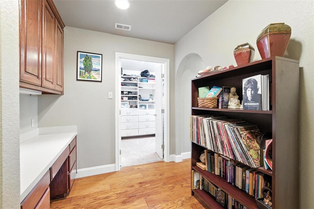 Ridglea Country Club Estate - Residential