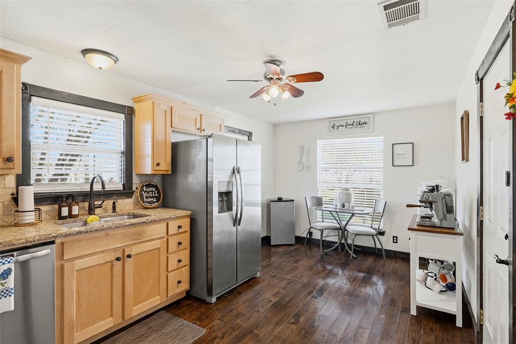 Lee Re - Residential