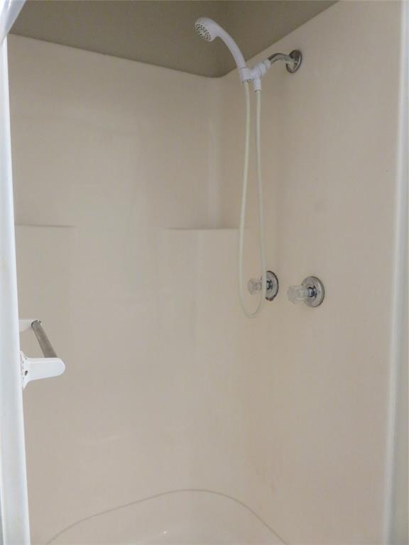 Alexander Morrison - Residential Lease