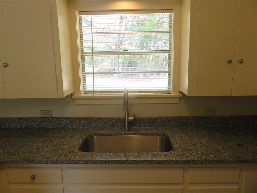 Alexander Morrison - Residential Lease