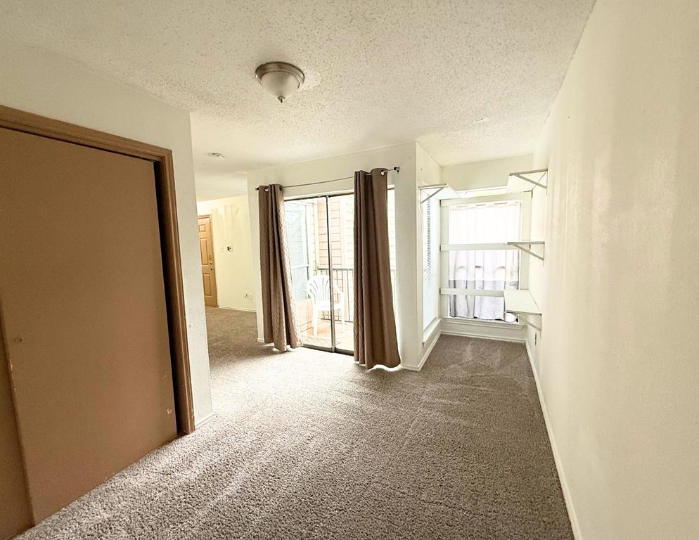 Richland Trace Condos - Residential