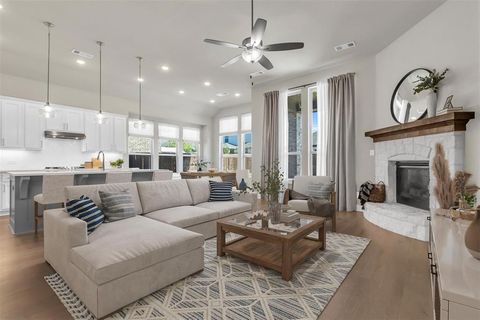 4112 Silver Spur Court Aubrey TX 76227