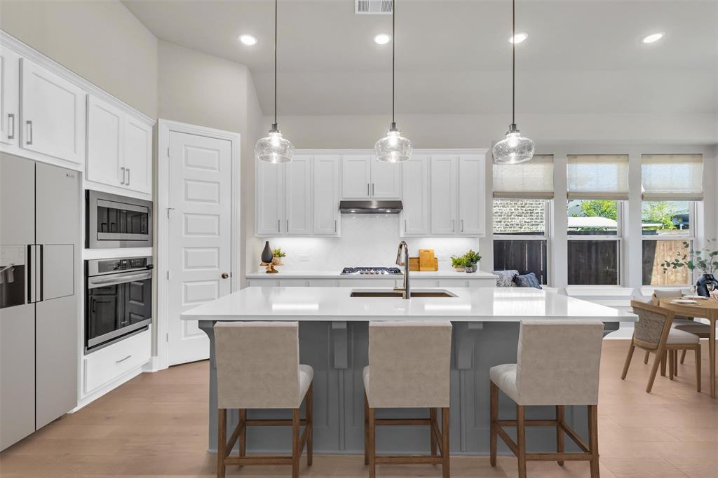 4112 Silver Spur Court