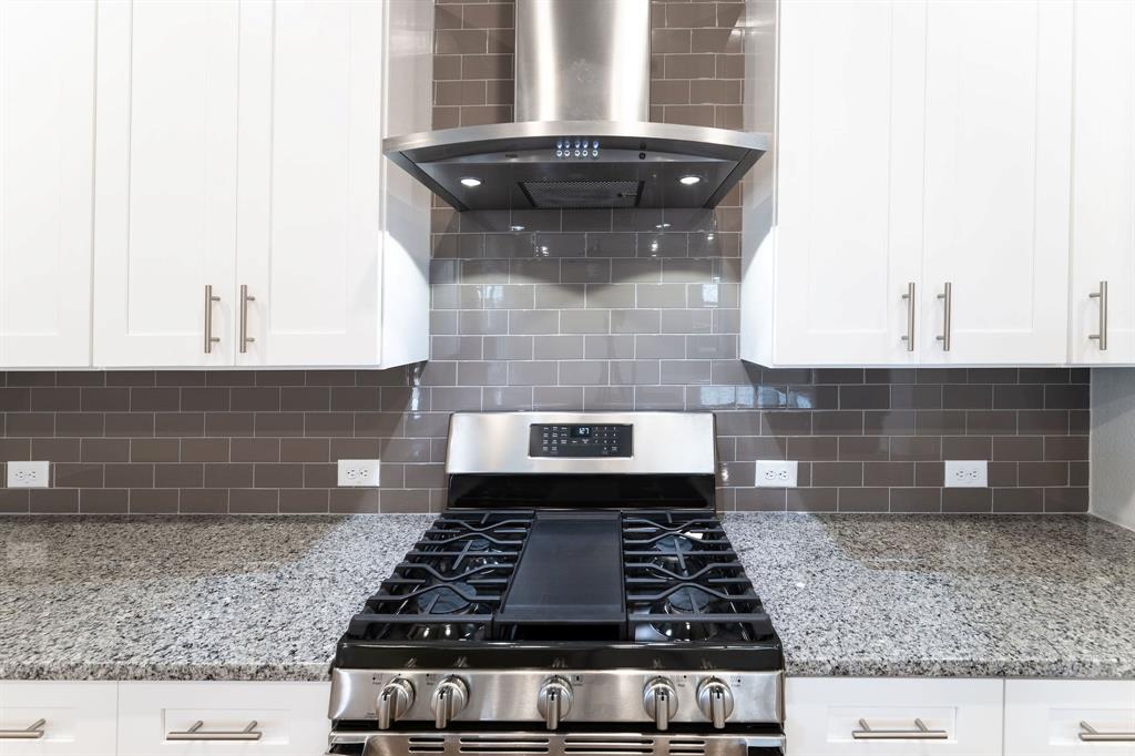 WYNDEMERE II - Residential