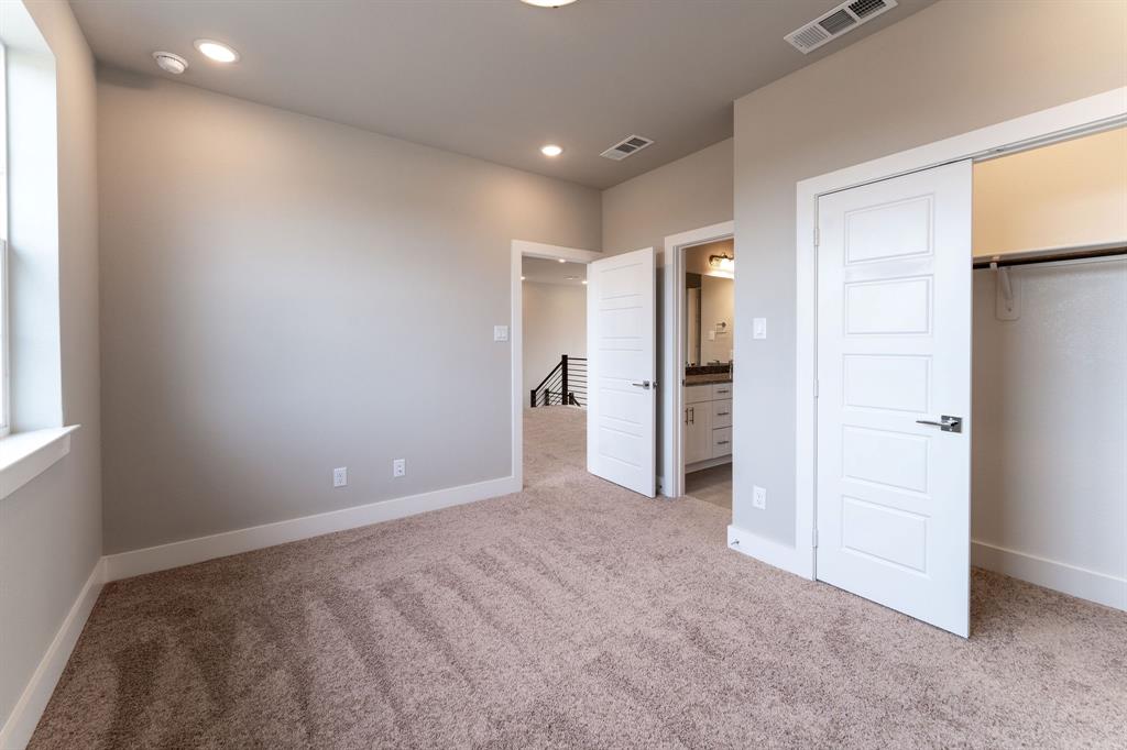 WYNDEMERE II - Residential