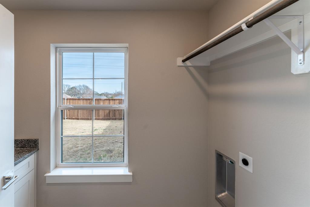 WYNDEMERE II - Residential