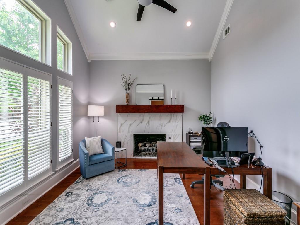 804 Blue Jay Lane