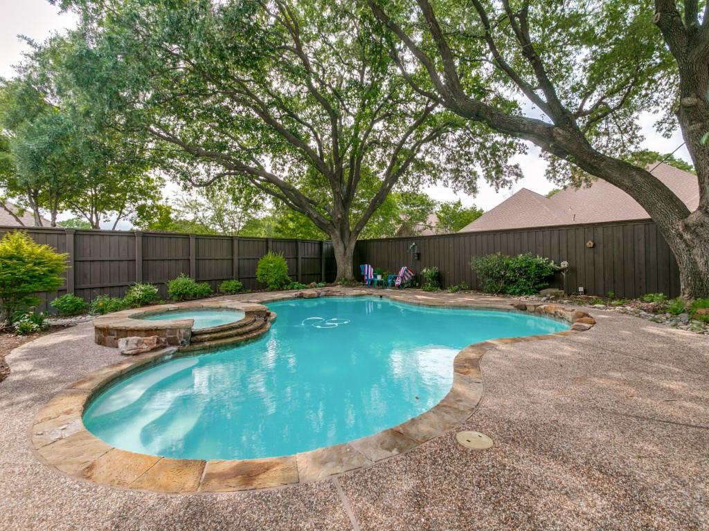 804 Blue Jay Lane