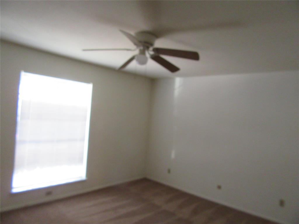 VALLEY VIEW CONDOMINIUM PH I - Residential Lease