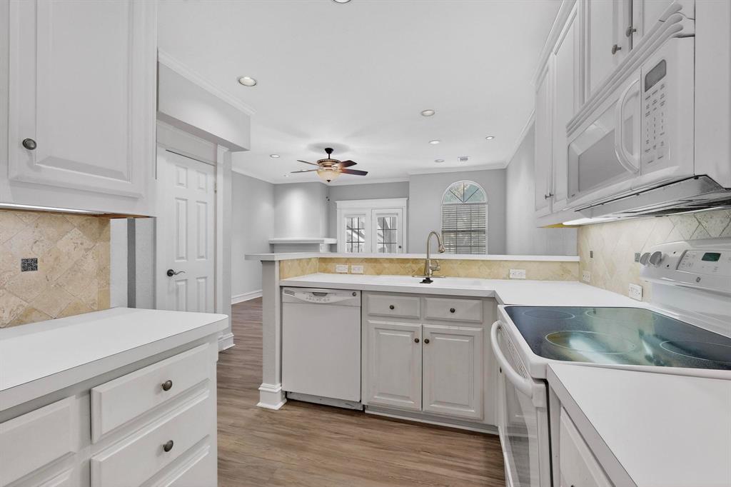 Parkway Quarter Conos - Residential