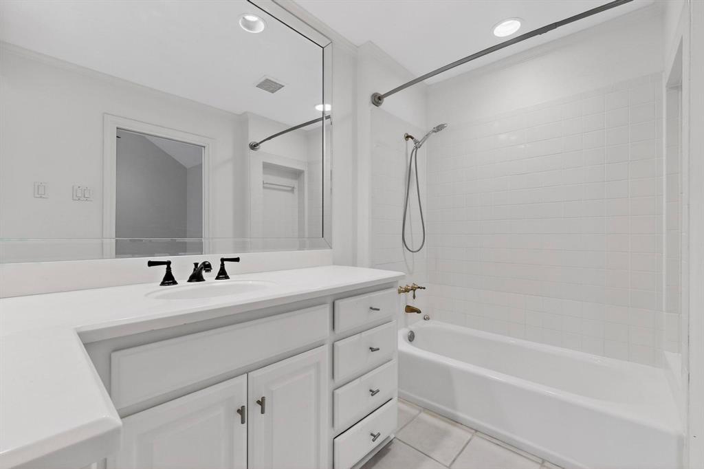 Parkway Quarter Conos - Residential