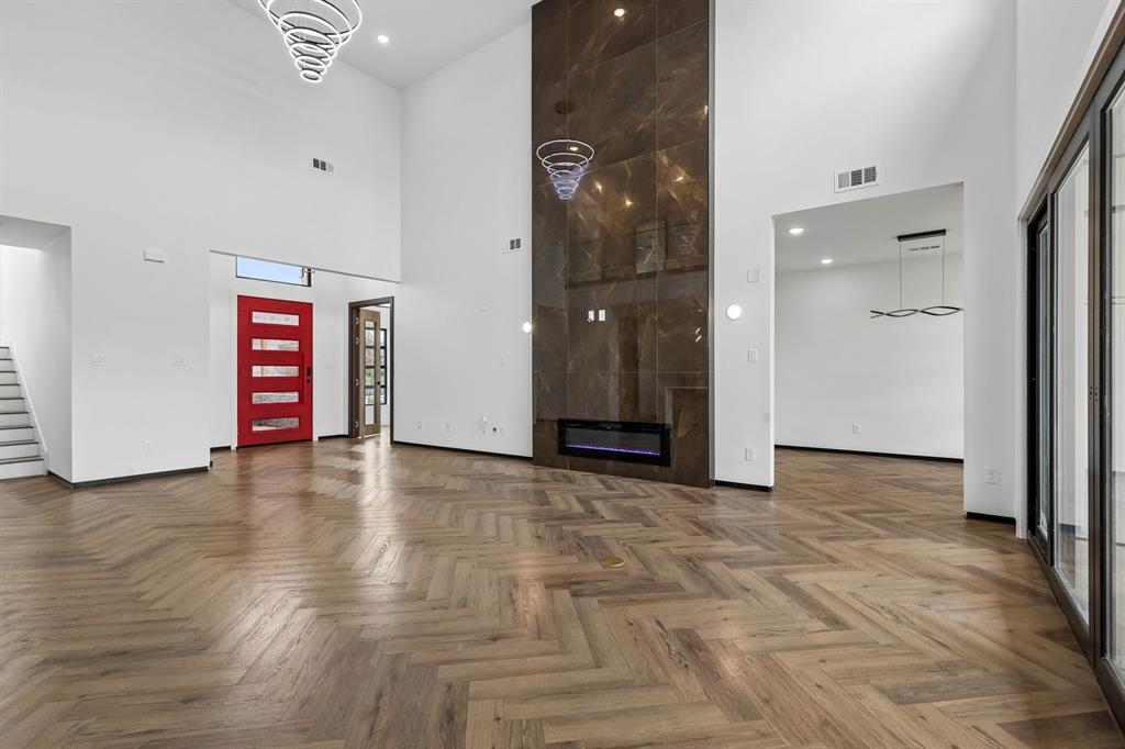 3601 Sky Ridge Lane