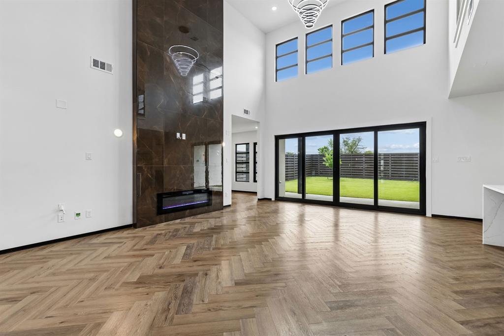 3601 Sky Ridge Lane