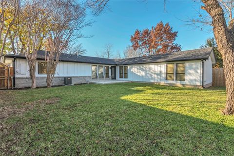 Tiny photo for 1237 Airline Drive, Grapevine, TX 76051 (MLS # 21077040)