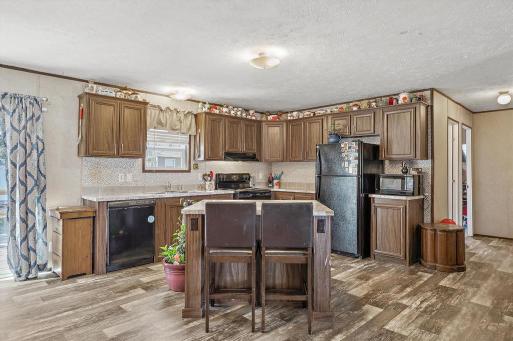 Hickory Hills III - Residential