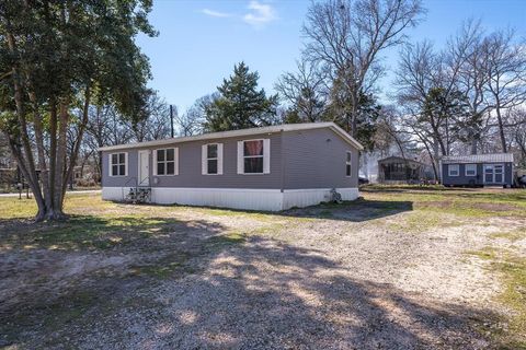 129 E Elm Drive Murchison TX 75778