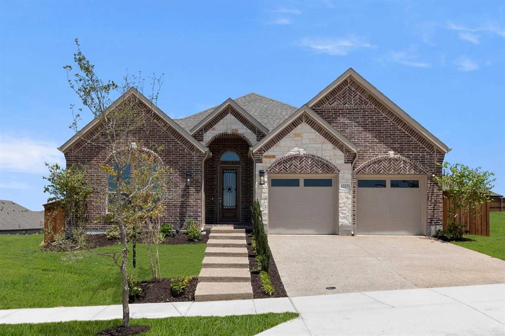 1227 Stone Cliff Drive