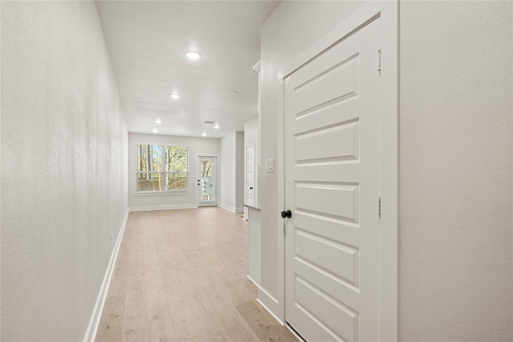 Runaway Bay - Residential Lease