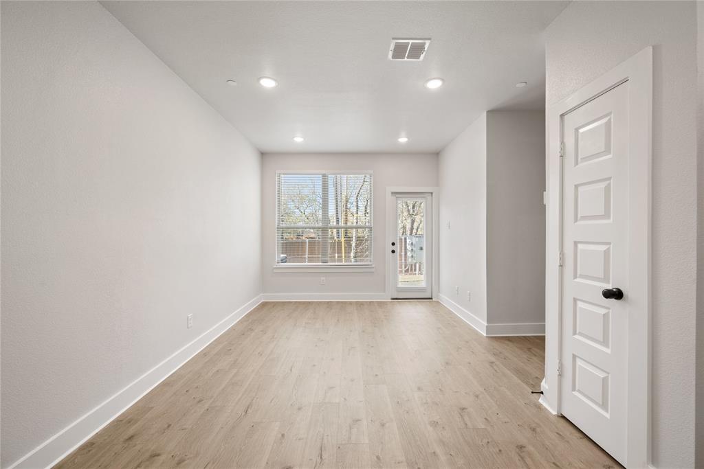 Runaway Bay - Residential Lease