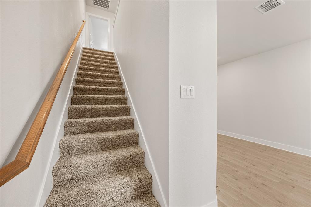 Runaway Bay - Residential Lease