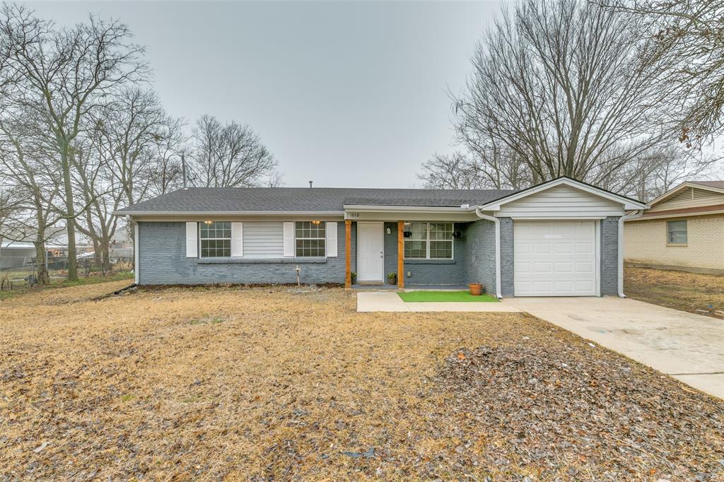 1010 Mardi Gras Lane