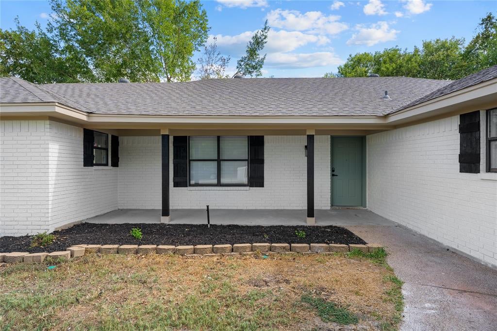 125 E Dawn Drive