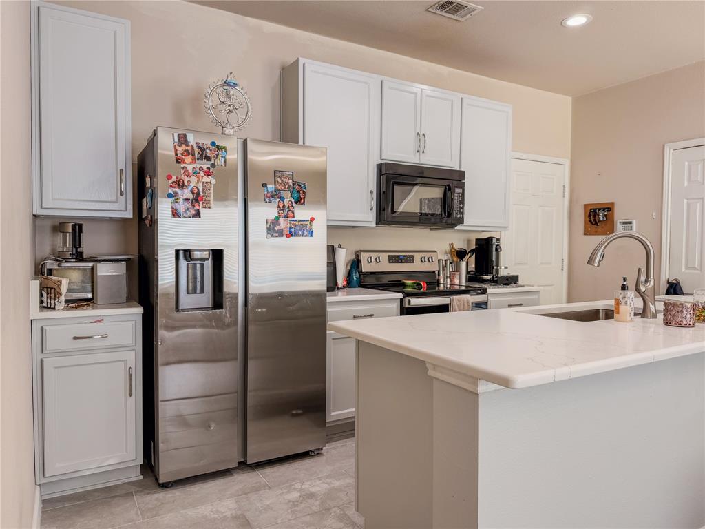 Oak Point Estates - Residential