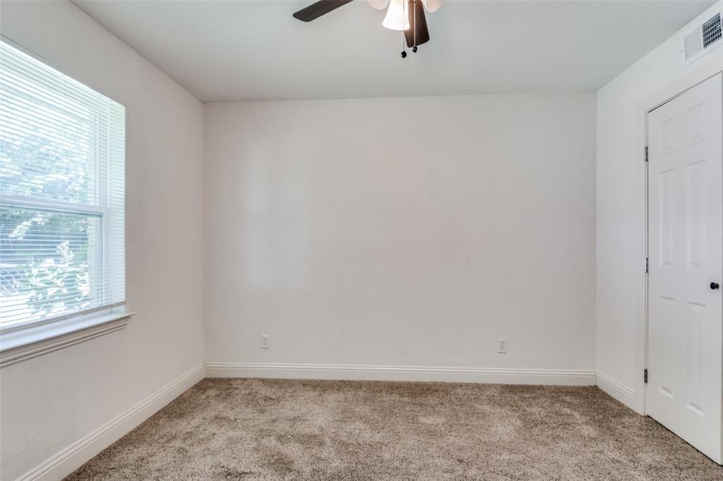 Casa Linda Lawn - Residential Lease