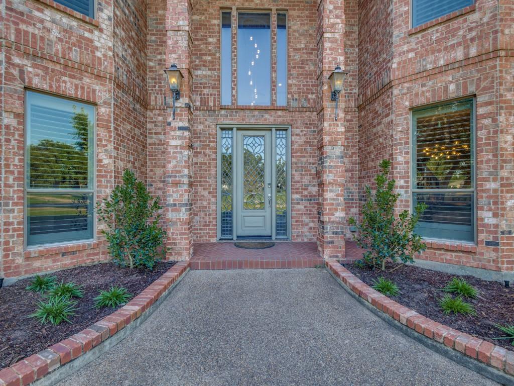 1908 Peninsula Drive