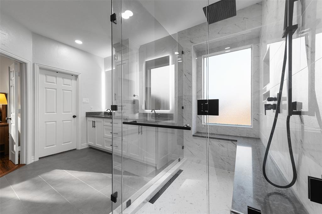 Flower Mound, Texas 75028, United States, 4 Bedrooms Bedrooms, ,4 BathroomsBathrooms,Residential,Pending,88120