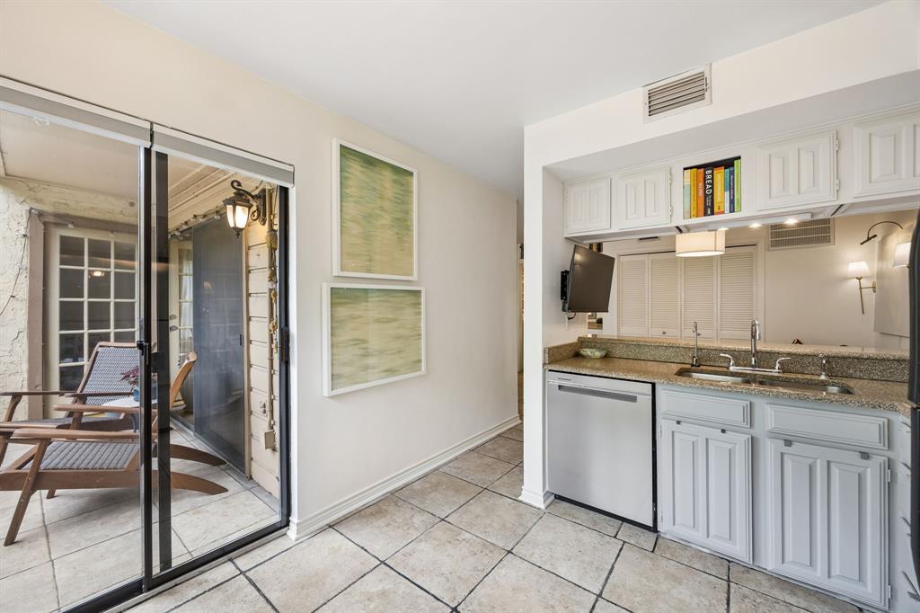 Inwood Crossroads Condo - Residential