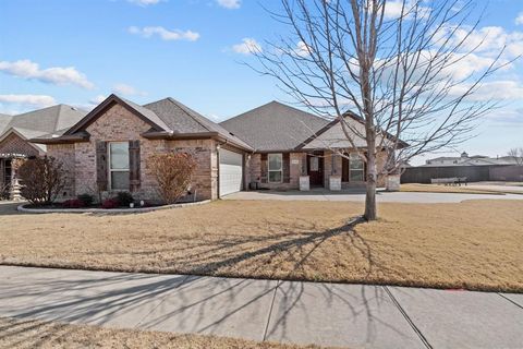 A home in Burleson