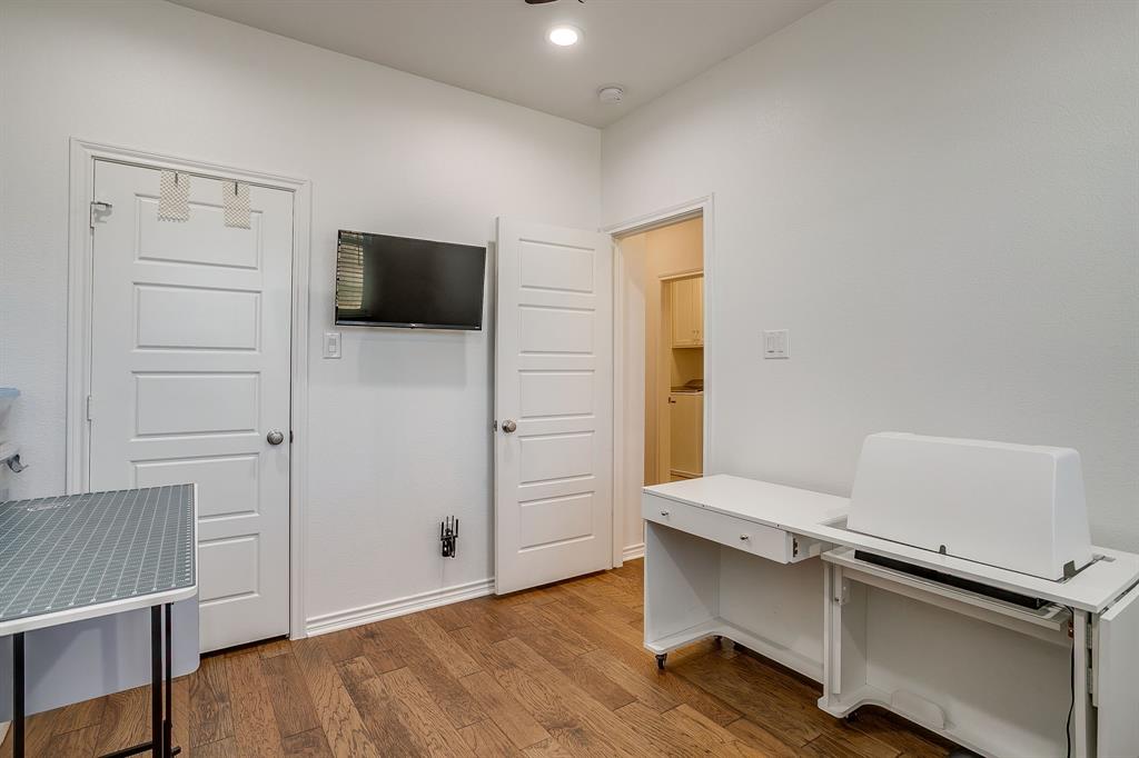 Crossroads Townhomes - Residential