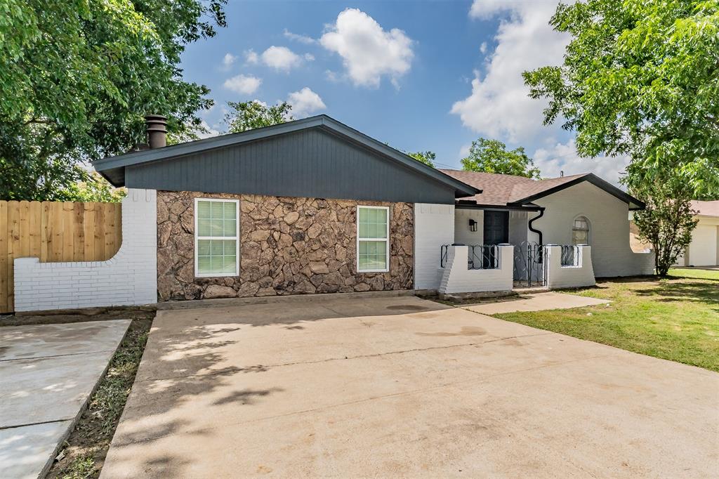 6532 Moonglow Lane