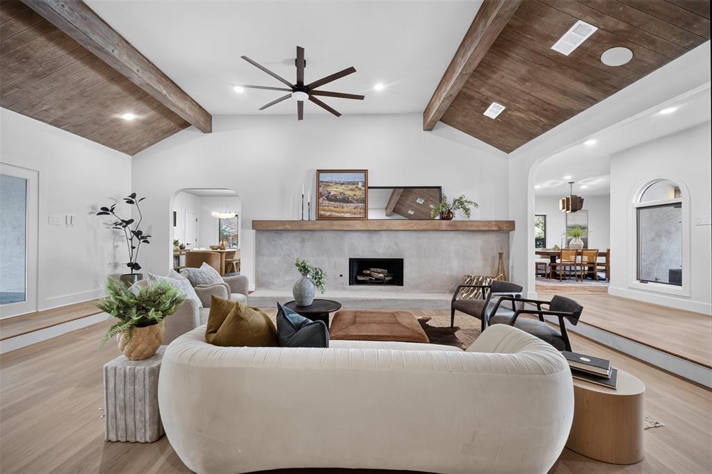 3713 Granada Trail