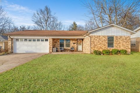 1865 Jackson Street Paris TX 75460