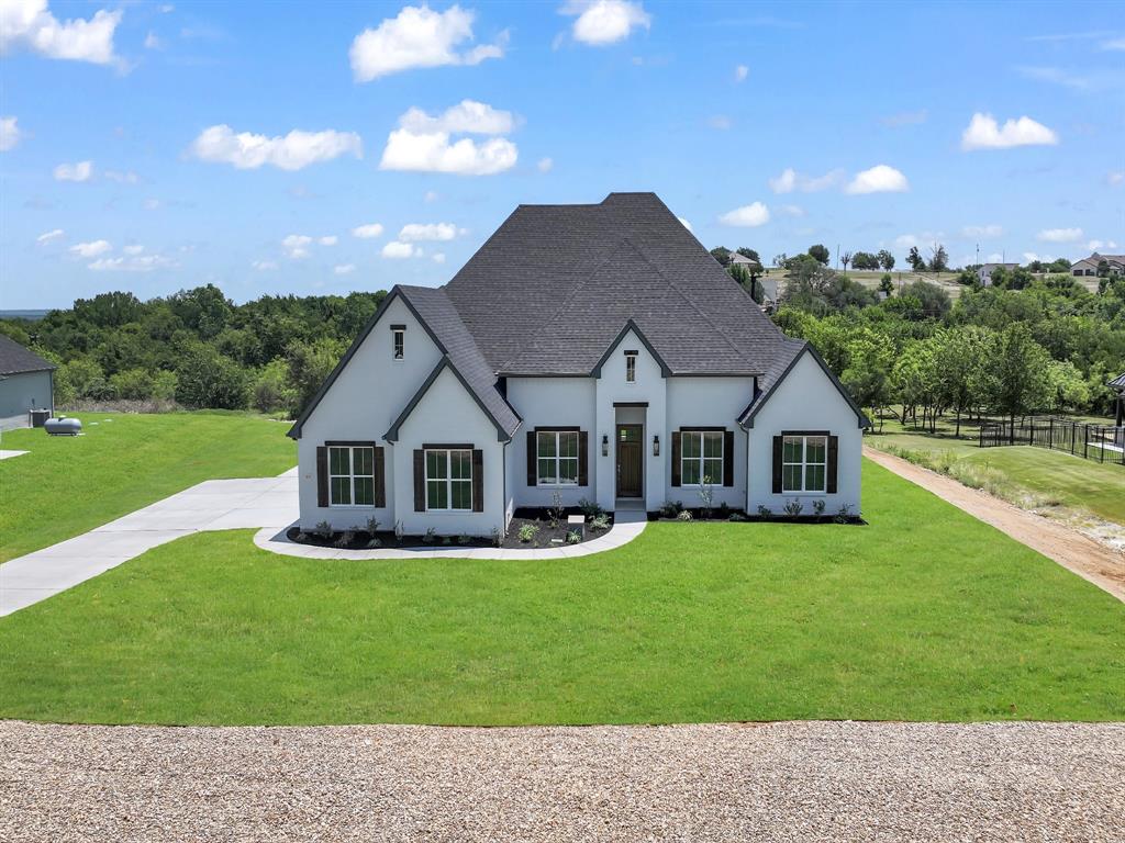 316 Tiara Trail