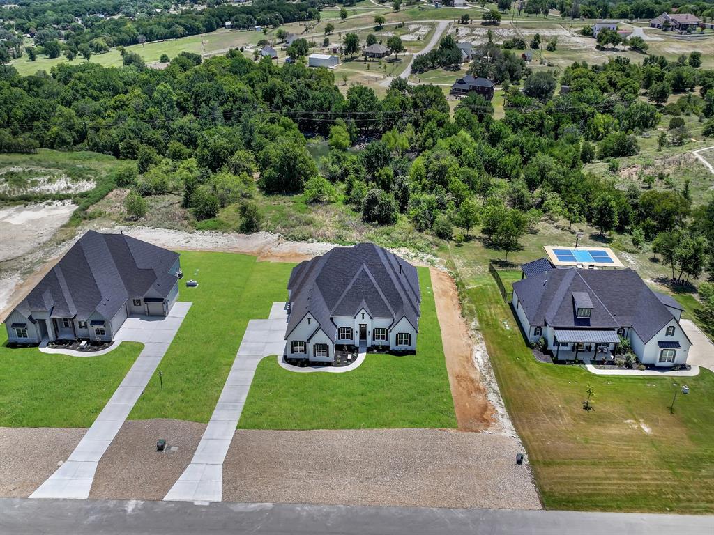 316 Tiara Trail