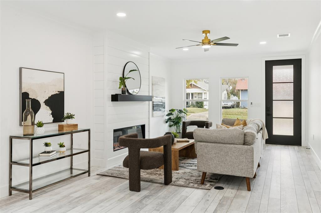 Melrose - Residential