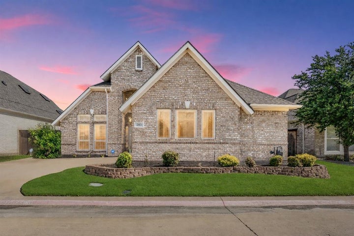 Photo 1 of 35 — 203 Arbor Park Drive, Euless, TX 76039
